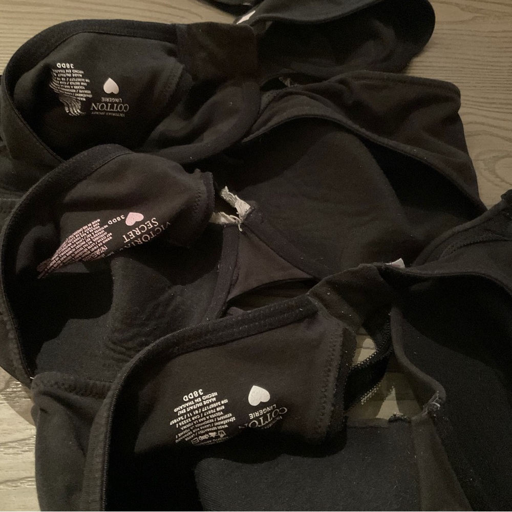 VS black bra lot (3) 38DD - Picture 3 of 3